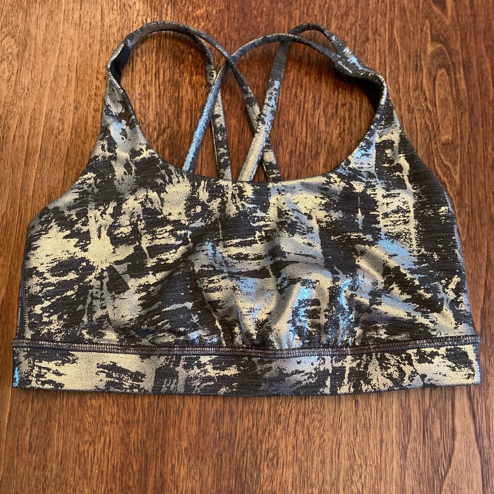 NWOT Lululemon Silver Foil Energy Bra Size 6